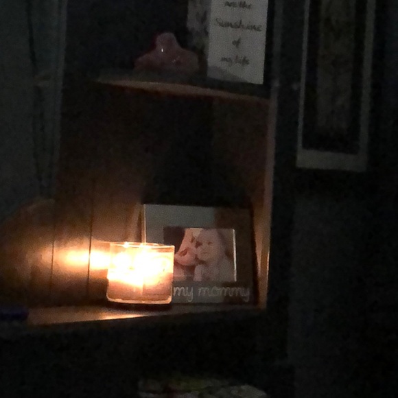 Meet your Posher, Alexis - Picture 1 of 1